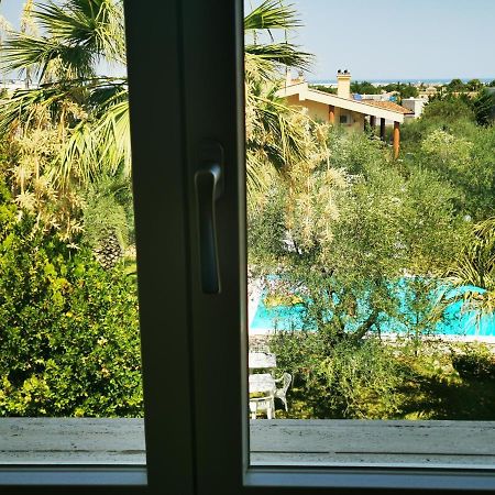 La Ginestra Bed & Breakfast Trani Exterior photo